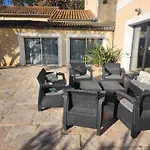 La De