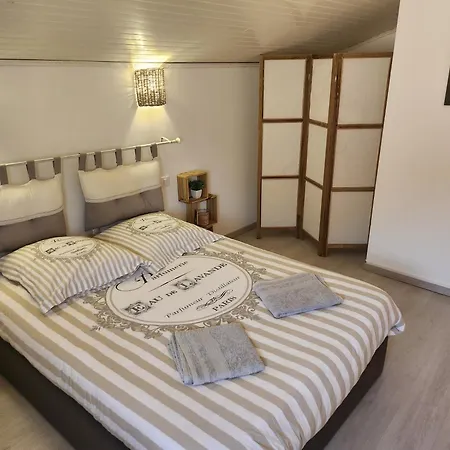 La De Fleury Bed & Breakfast Fleury (Aude)